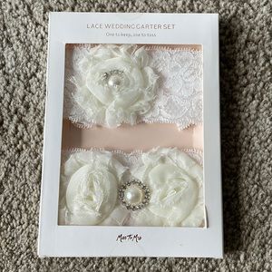 Wedding garter set